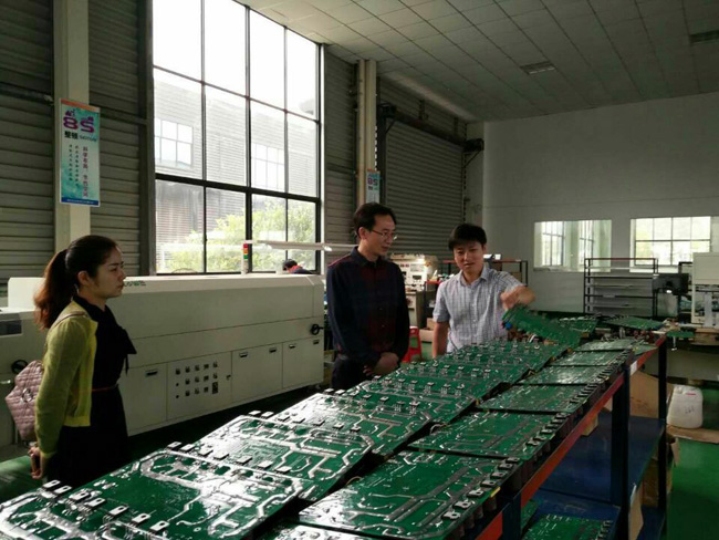 Warmly Welcome Wang Jianxiang, Chief Director of Huangshi Science&Technology Bureau visiting our company